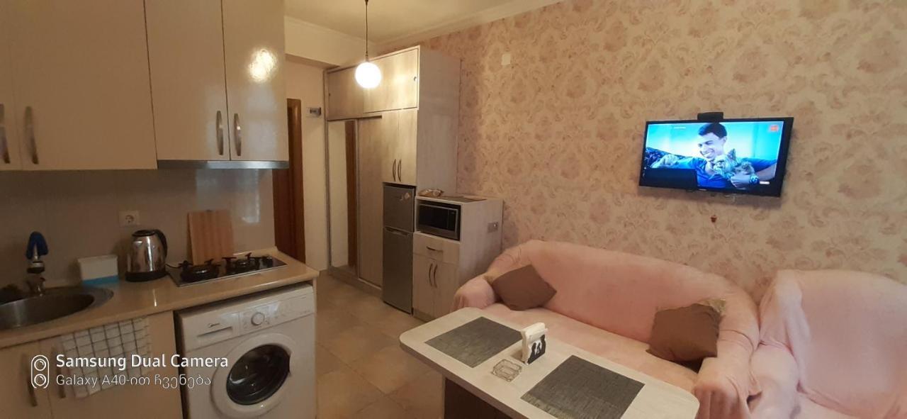 Parkside Apartament Διαμέρισμα Μπατούμι Εξωτερικό φωτογραφία