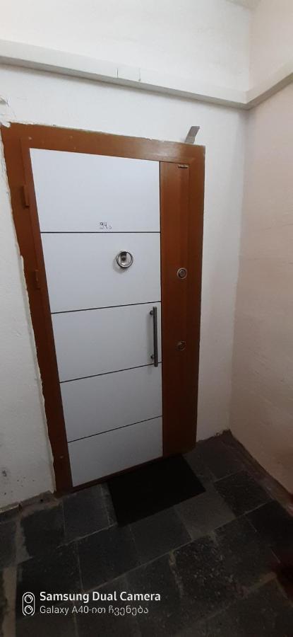 Parkside Apartament Διαμέρισμα Μπατούμι Εξωτερικό φωτογραφία